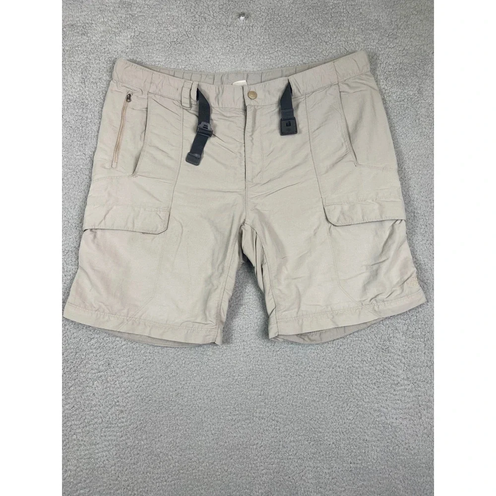 The North Face Mens Tan Nylon Hiking Cargo Shorts XL Long Integrated Belt‎